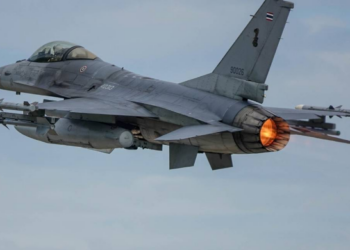 สะเทือนชายแดน! โซเชียลอ้าง ทอ.ส่ง F-16 ถล่มฐานทหารกัมพูชา ตรงข้ามบ้านหนองจาน