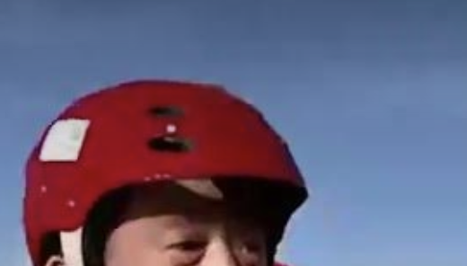 ฮีโร่ตัวน้อย! เด็กหญิงชาวจีนวัย 13 ปี เสี่ยงชีวิตช่วยเด็ก 4 ขวบตกทะเลสาบน้ำแข็ง ท่ามกลางอุณหภูมิ -5 องศา