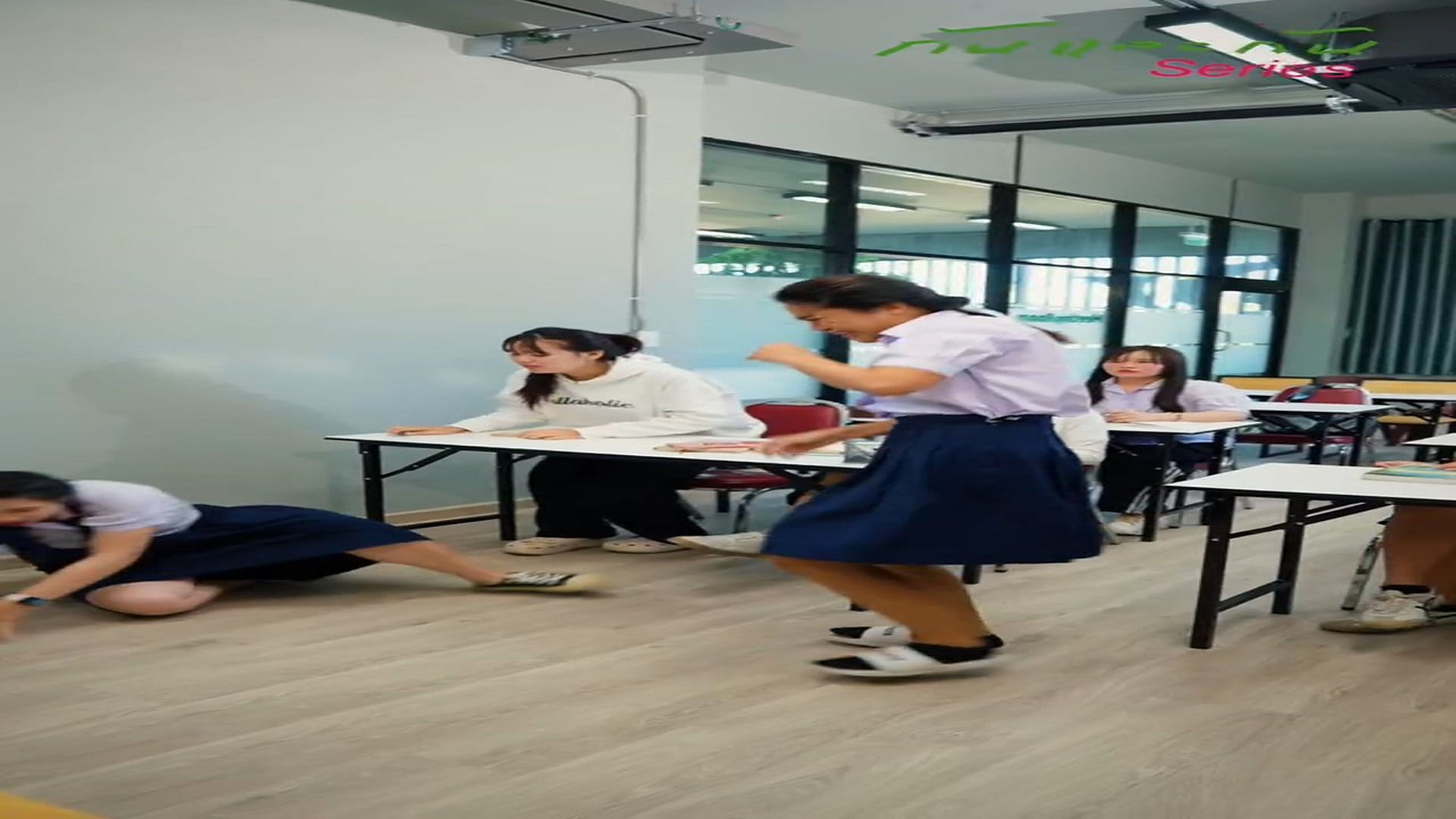 N3007086_เพ อนข ระแวง ตอน ระหว าง โดนด ถ ก ก บ ค ดไปเอง อะไรทำลายม ตรภาพมากกว าก น_part2
