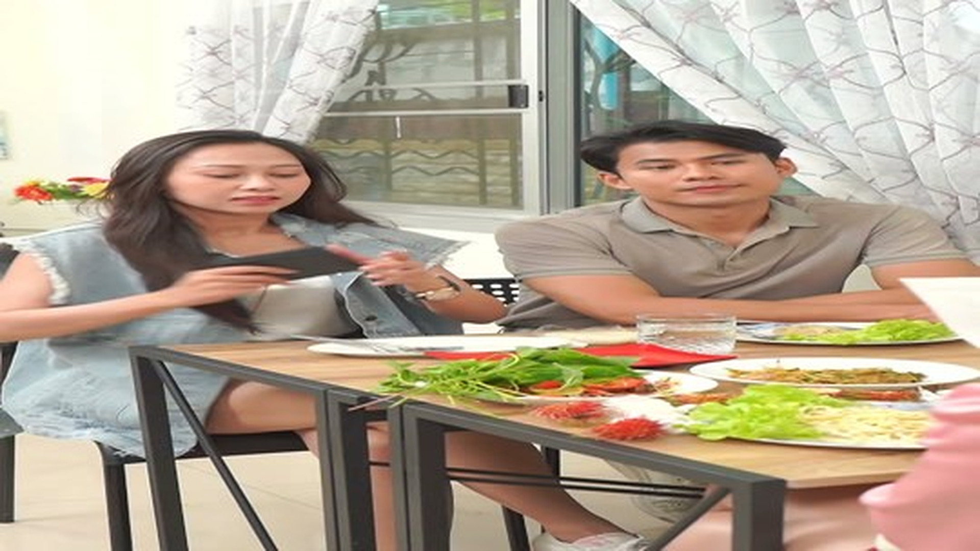 N1308131_ม แฟนทรงสก อย เพ อนเลยด ถ ก_part2 | Đọc Báo Online16