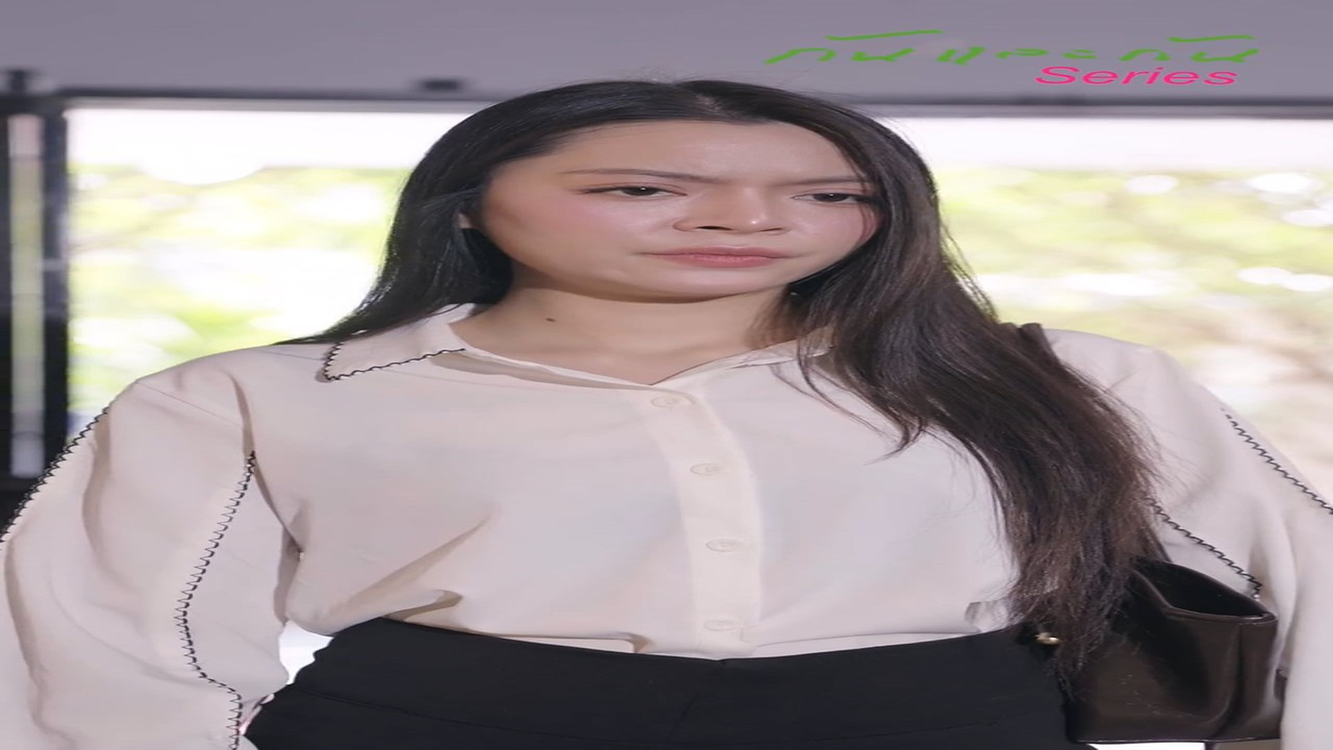 N1108089_Ep1 เธอแบกท กอย างไว คนเด ยว ในว นท เหล อจะอด เธอควรเล อกท จะหย ดเขา หร อเด นจากไป_part2 - Copy