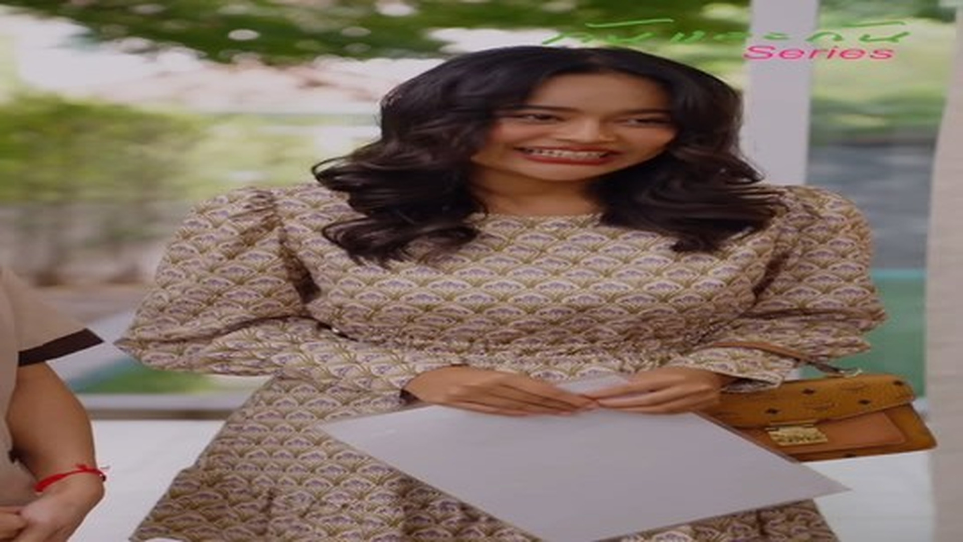N2508043_ครอบคร วลวงโลก ep1_part2 | Đọc Báo Online16
