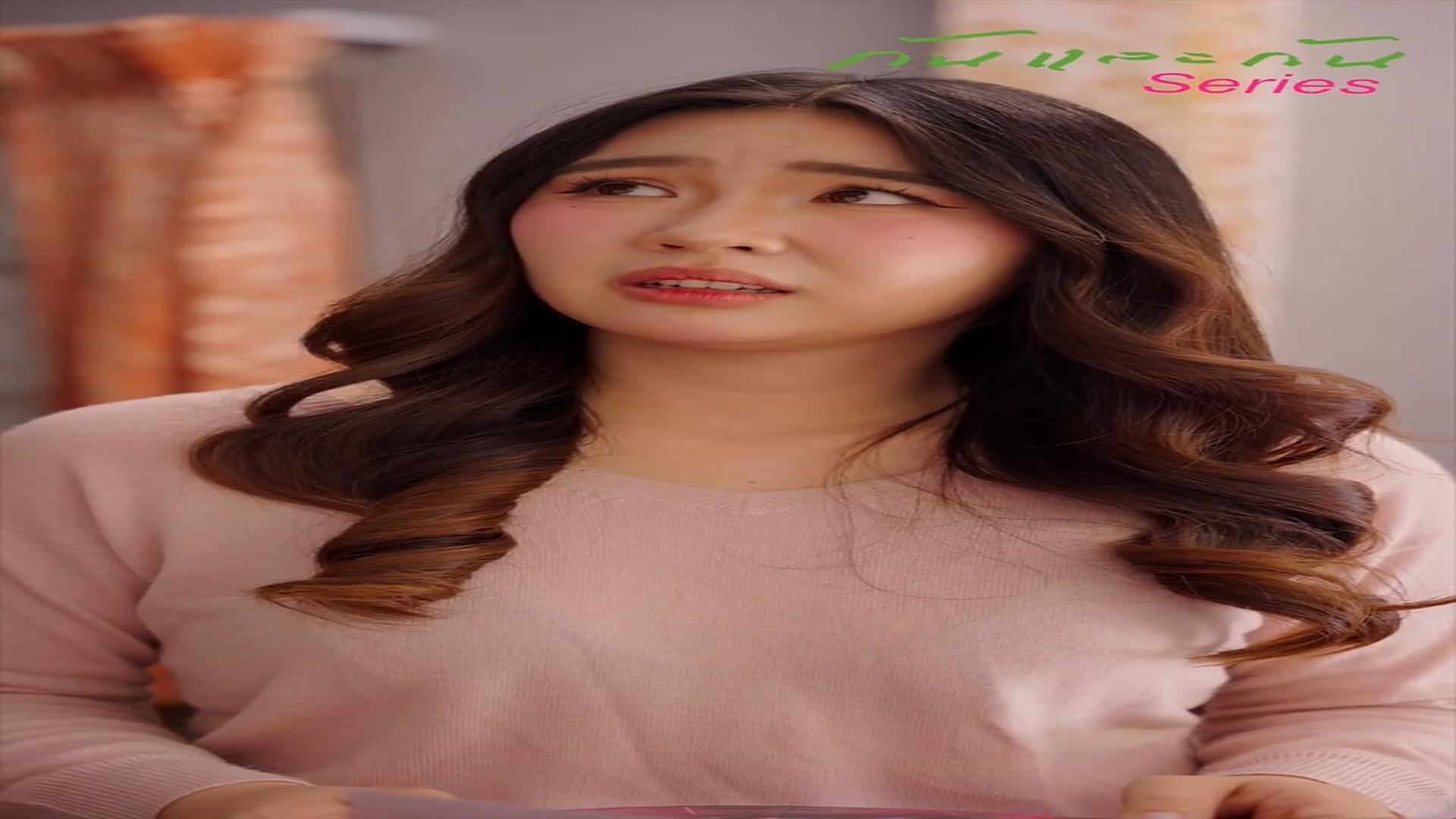 N2508077_Ep1 ดาราต วประกอบ อด ตน กเต นท เคยป นผ วจนด งกล บถ กเหย ยบกลางงานรา_part2