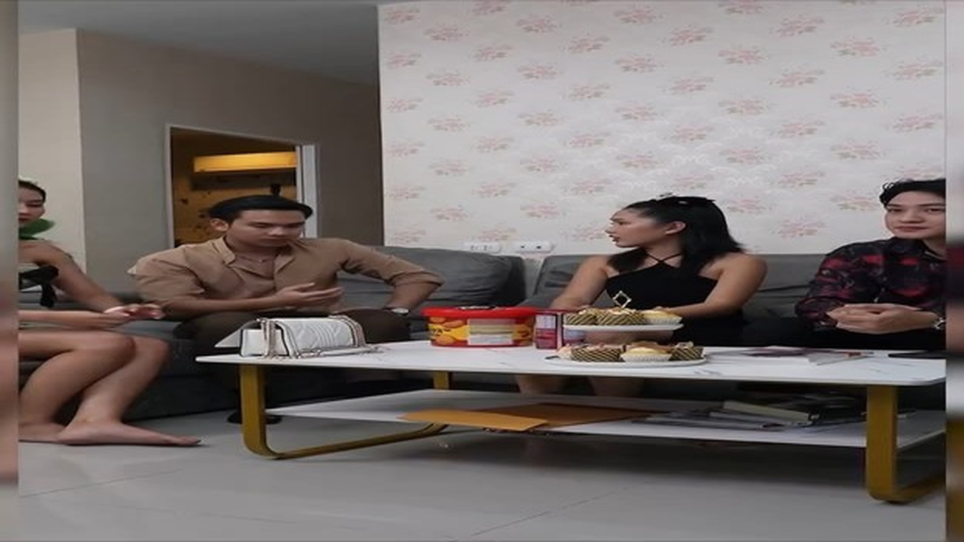 Full Video : N2608207_อย าอวดว าม เพราะคนจ องจะย ม #ละครส น #ความร ก #สะท อนส งคม Tak 99 | Đọc Báo Online16